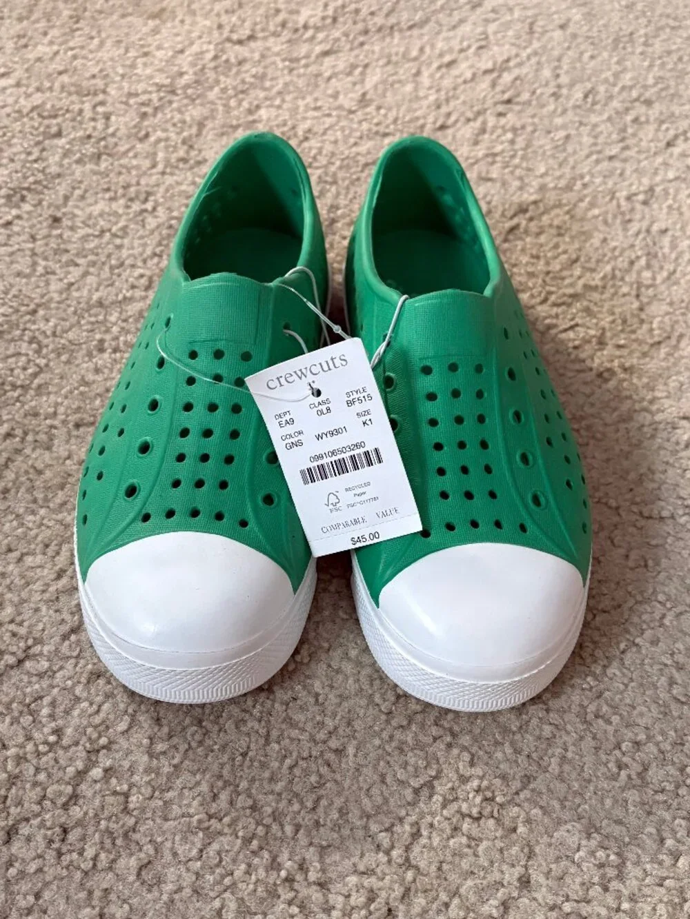 NEW with tags, Crewcuts water shoes for kids, size 1